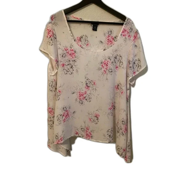 Coquette Torrid 1 Dainty Floral AOP Blouse XL Cottage Boho Fairy Delicate - Picture 1 of 8